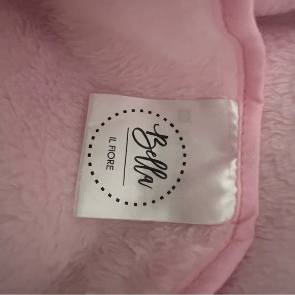 Bella IL Flore Light Pink Ruffle Hem Robe Bath Towel Wrap Never Used - Picture 5 of 6